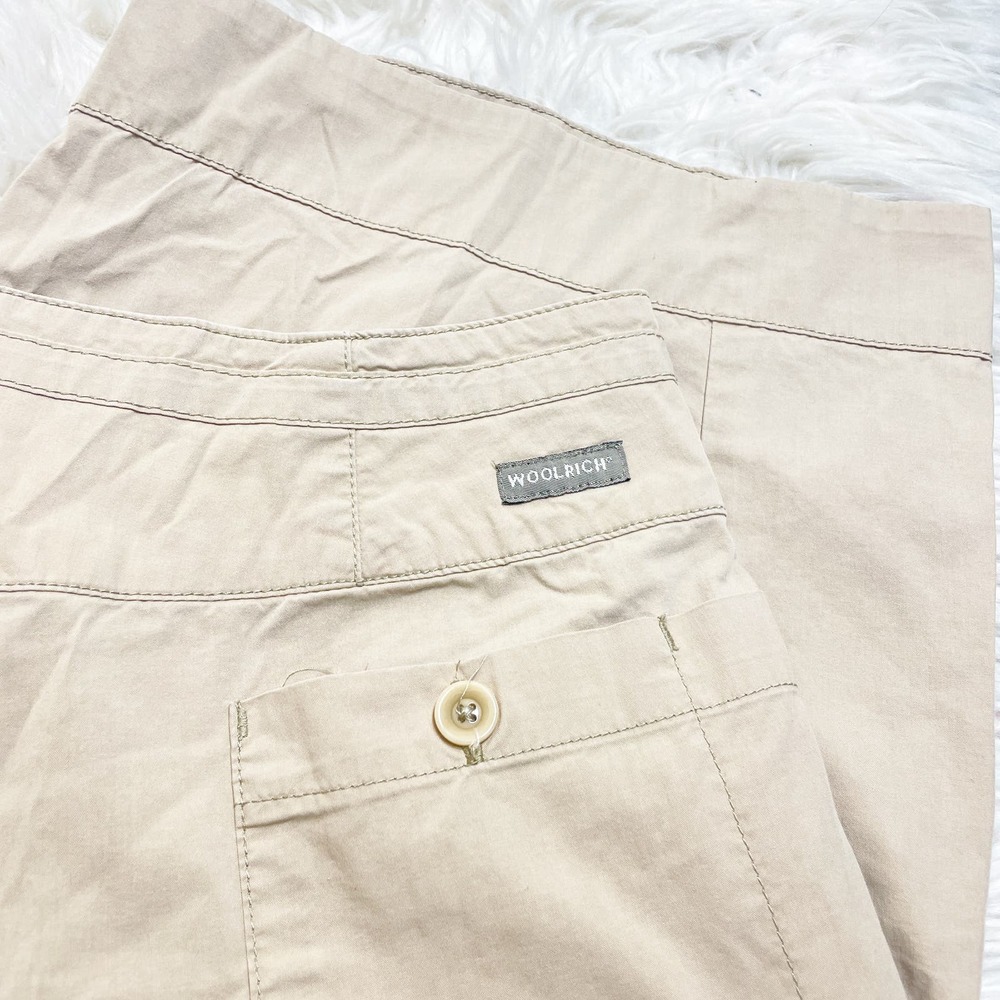 Woolrich Women's High Rise Khaki Nylon Bermuda Active Athletic Shorts Size 10 - Picture 5 of 8